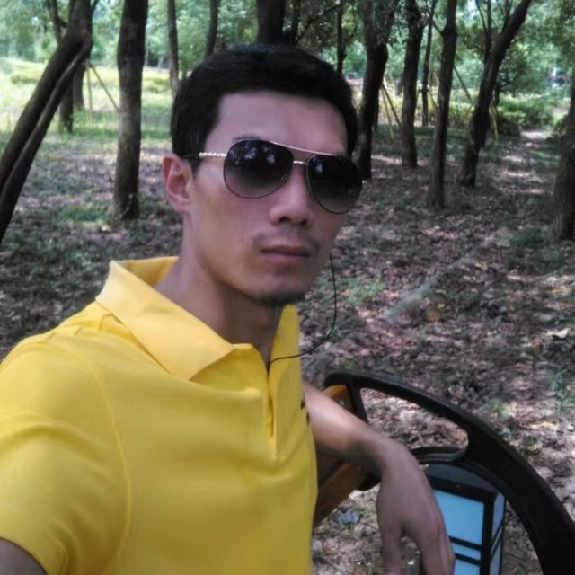 错把真心喂了狗的第二张照片--周宁蓝颜知己交友网